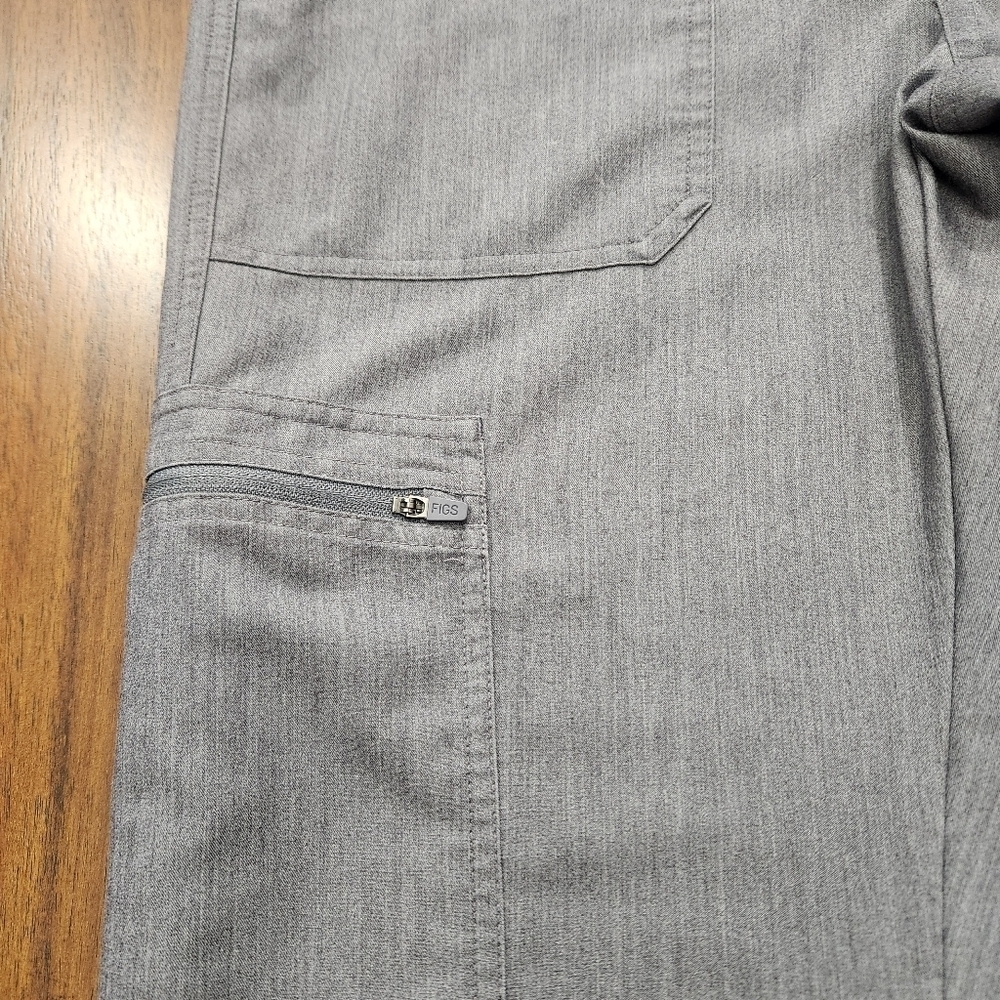 FIGS Men Scrub Cairo Cargo Pants Graphite Size M/S Technical Collection TM3001S - Picture 9 of 10